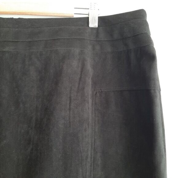 PENNINGTONS NWOT - Faux Suede Soft Maxi Long Length Skirt Back Slit Black Sz 18 - Picture 4 of 10